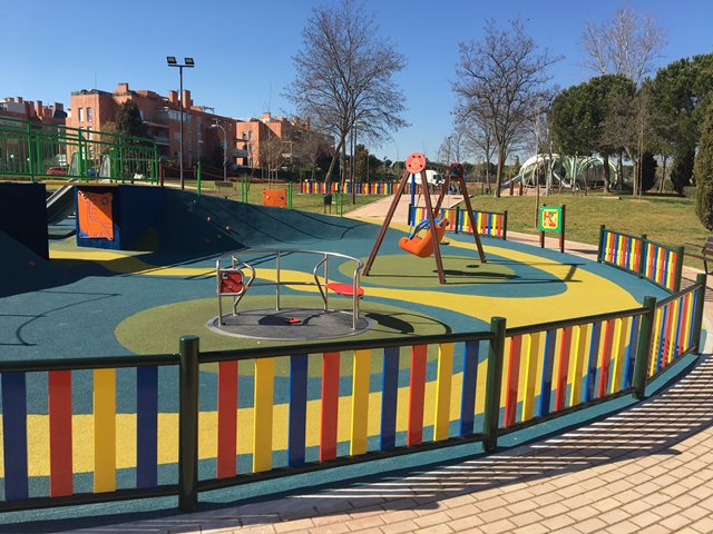 Vallas Parques Infantiles - Parques infantiles - Mobiliario urbano