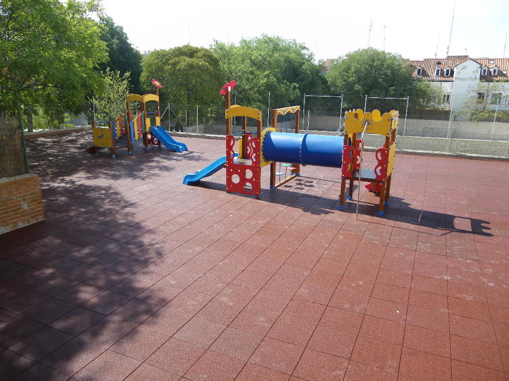 Parque Infantil Real Colegio Santa Isabel - La Asunción. Madrid.