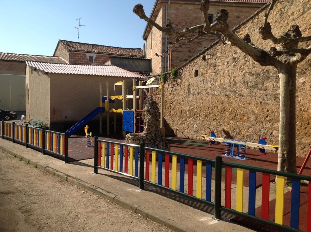 Parque Infantil y Mobiliario Urbano Ayuntamiento de Tobes y Rahedo. Burgos