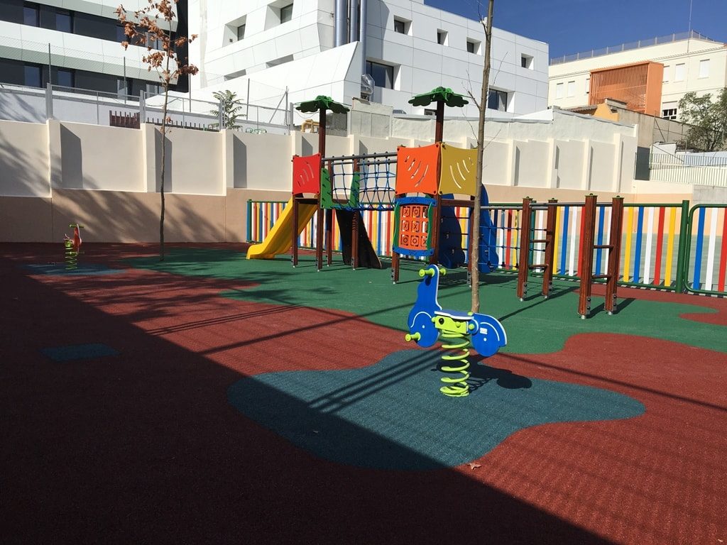 Columpios Parques Infantiles Colegio Madrid.