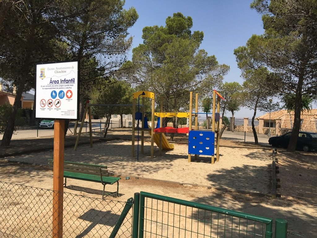 Mobiliario para parques infantiles