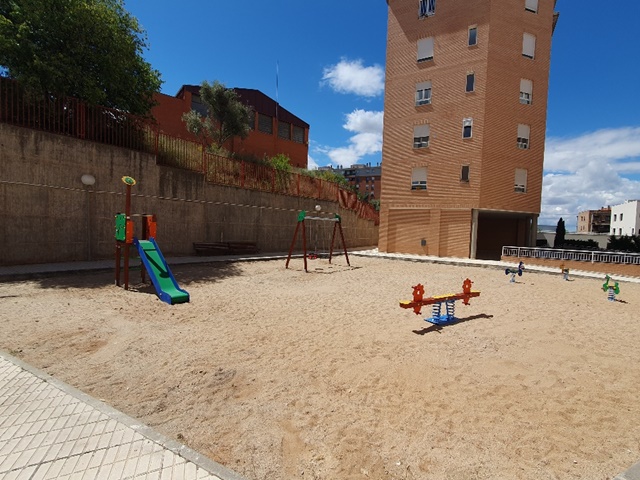 Parques Infantiles y Columpios Comunidad Propietarios Toledo