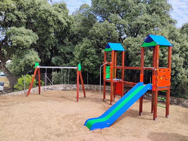 Parques Infantiles y Columpios Ayuntamiento de Alique, Guadalajara